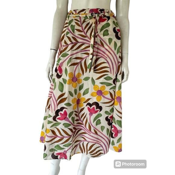 rhode skin Dresses & Skirts - Rhode Wrap Midi Skirt in Floral sz S/M